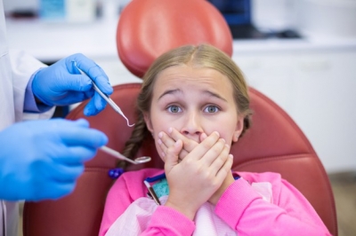 Paura del dentista? 6 semplici modi per superarla